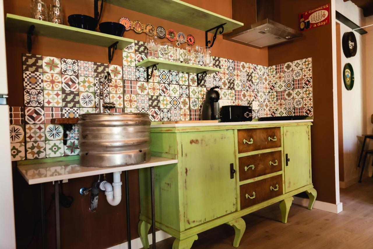 El Refugio De La Cerveza - La Morada De La Cerveza Apartment Villena Bagian luar foto